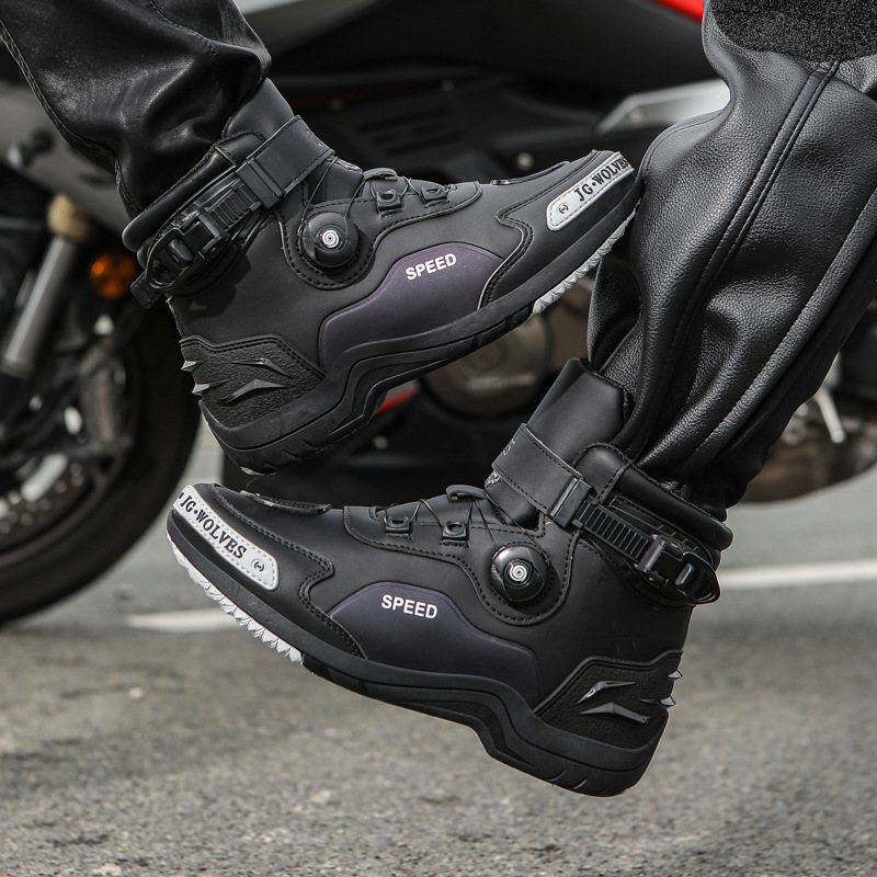 Scarpe da Ciclismo Quattro Sta - Cycling Commute Shoes recensione e prezzo